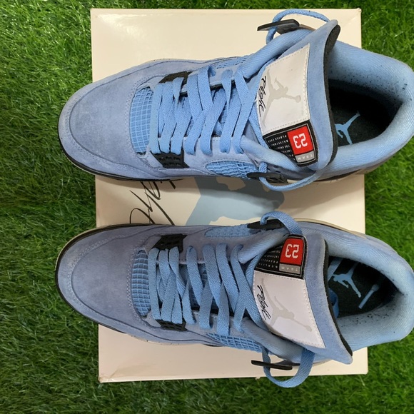 Jordan 4 University Blue Size 11 - Picture 5 of 7